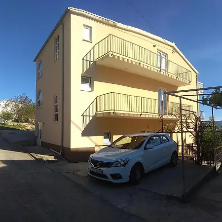 With A Parking Space Stanici, - 12158 Lägenhet Omiš